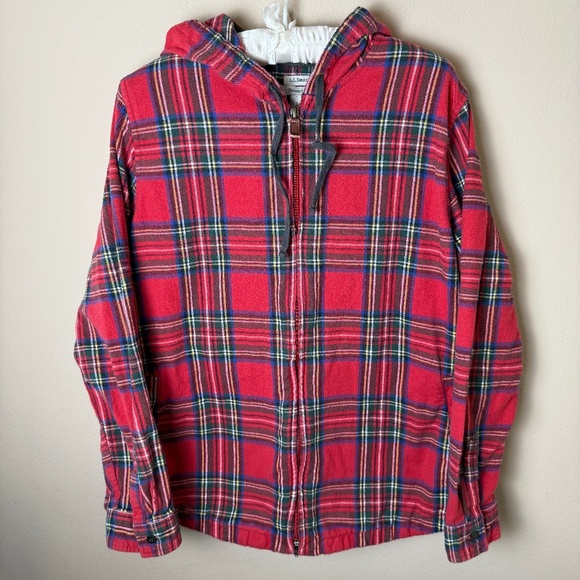LL Bean Scotch Plaid Flannel Shirt Relaxed Fit Hoodie Womens Large Red Shacket - Picture 1 of 9